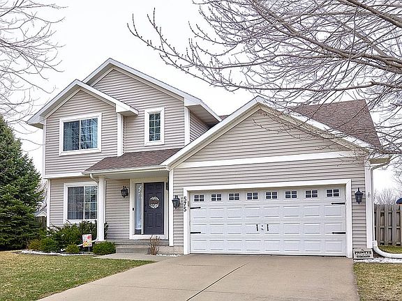 2nd image of 575 SE Glendale Dr