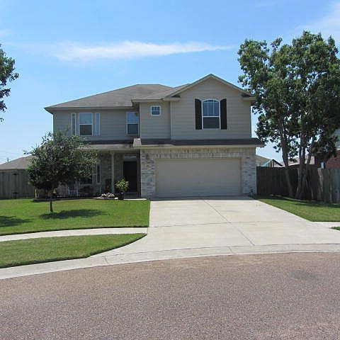 1st image of 110 Holly Oak Ct