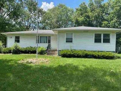 410 S Chicago St, Rossville, IL, 60963