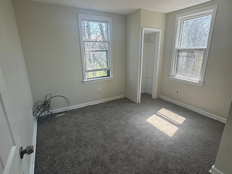 6440 Dean St — Photo 11