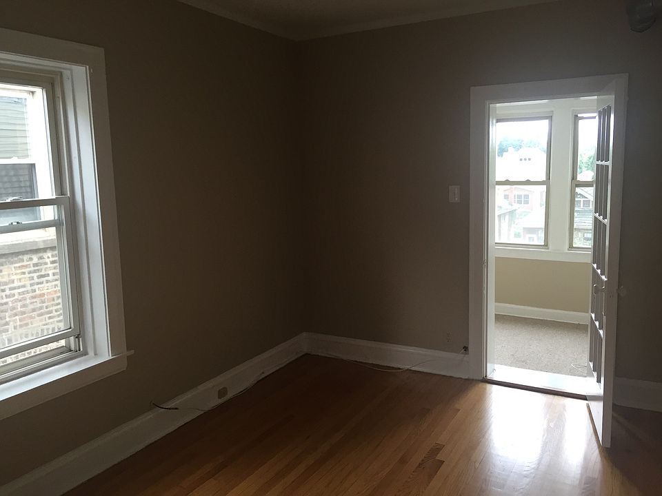 2nd bedromm with bonus room