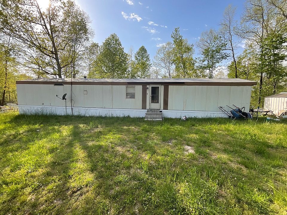 1st image of 381 Flowering Dogwood Ln