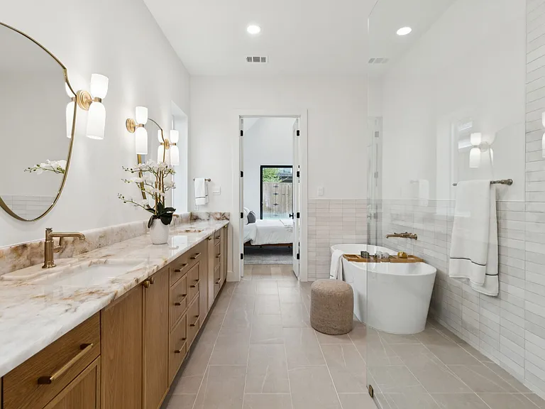2026 Euclid Ave — Photo 11