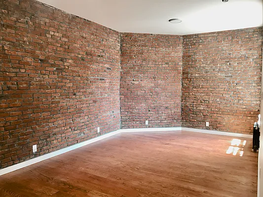 Rented by Corcoran | media 15