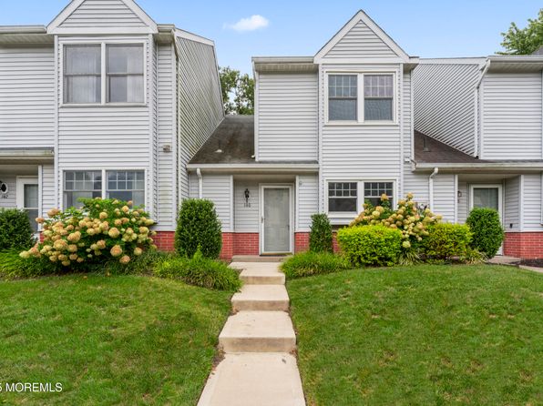 140 Westchester Dr