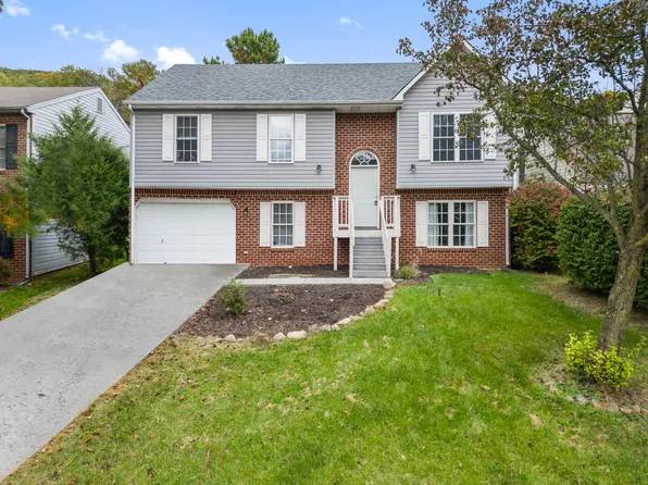 4815 Horseman Dr NE, Roanoke, VA 24019
