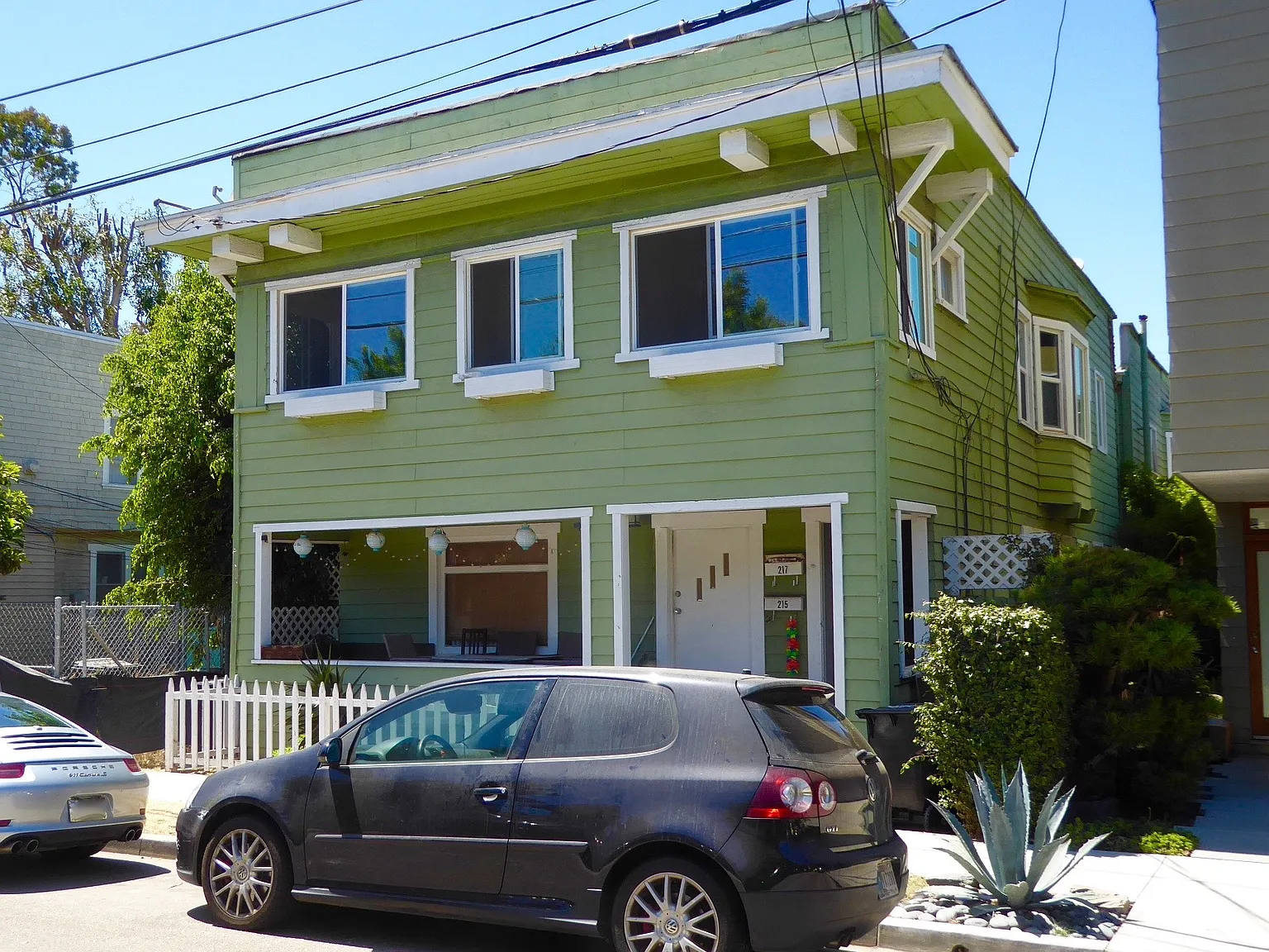 4 bed, 1600 sqft, $4,295 — Photo 1