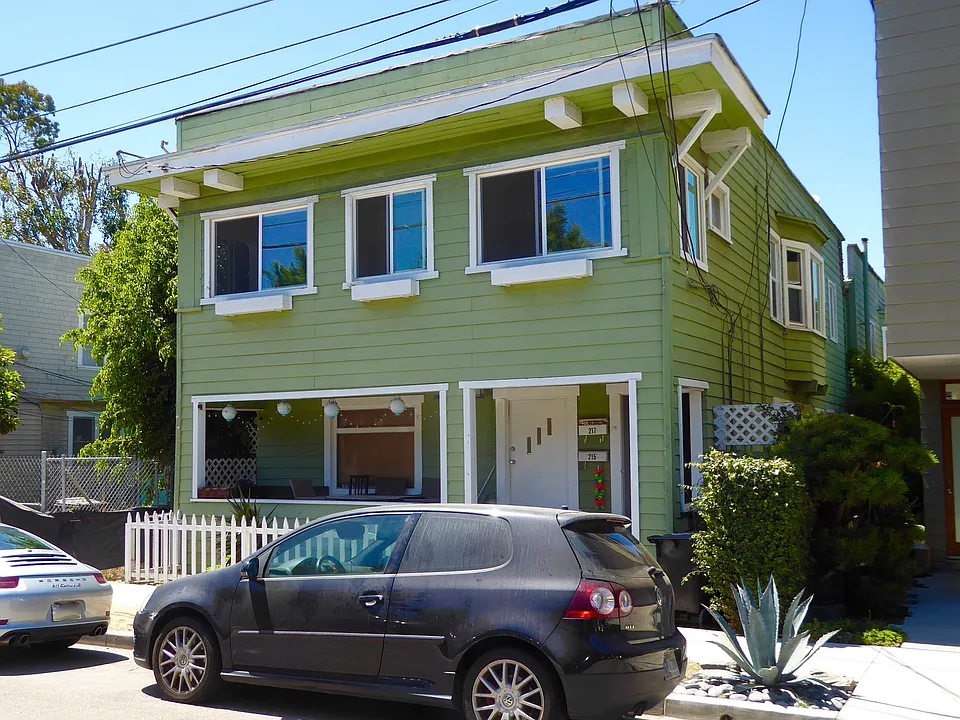 215 Horizon Ave