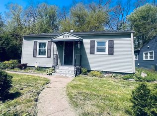 3118 Indian Rd, Davenport, IA 52802