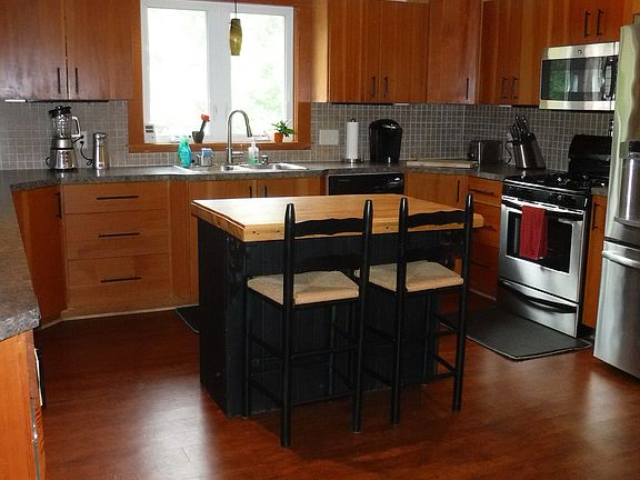 5th image of 9701 Aspen Meadow Ct