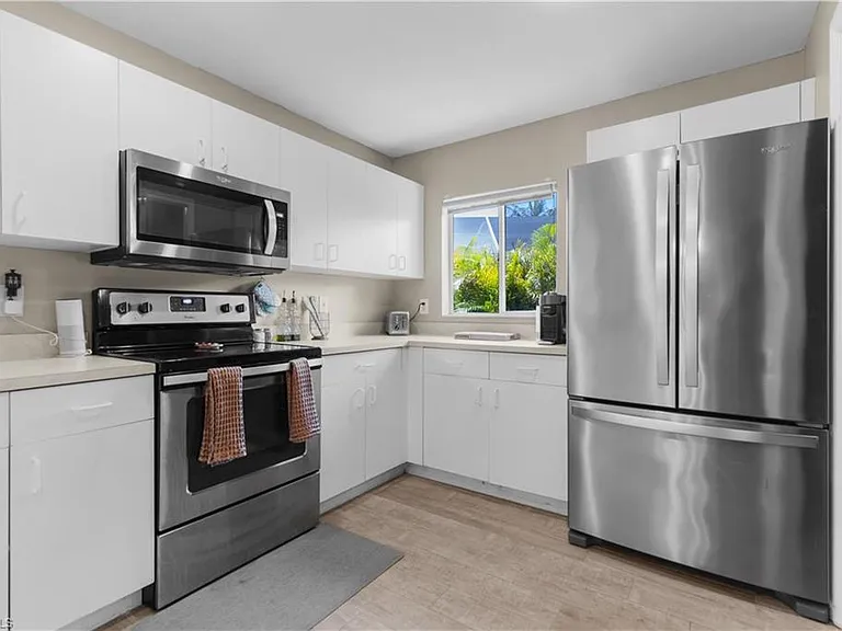 11568 Forest Mere Dr — Photo 10