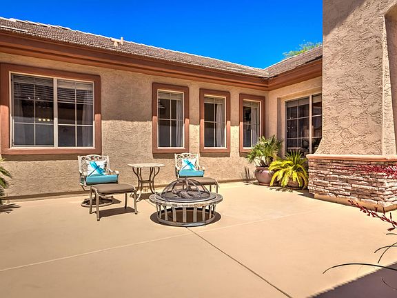 4th image of 2046 E Crescent Pl