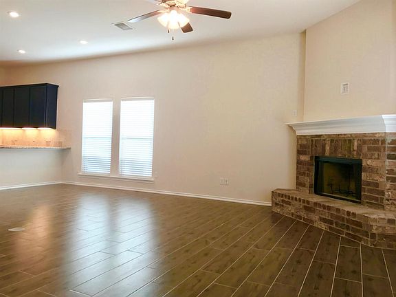 4th image of 3608 Trenton Ave