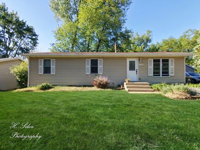 2110 Fairview Ave, Fox River Grove, IL, 60021