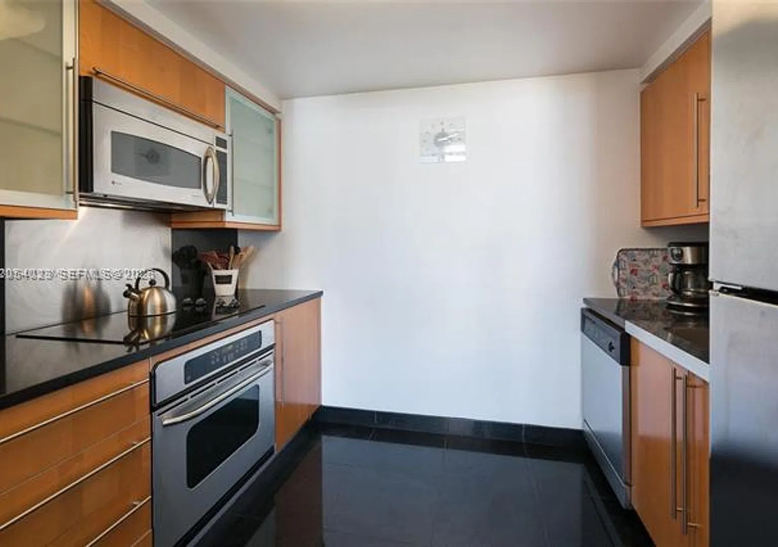 6365 Collins Ave cu-1811, Miami Beach, FL 33141 — Photo 1