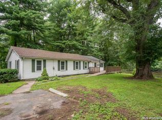 76 Brigham Ln, Lake Katrine, NY 12449