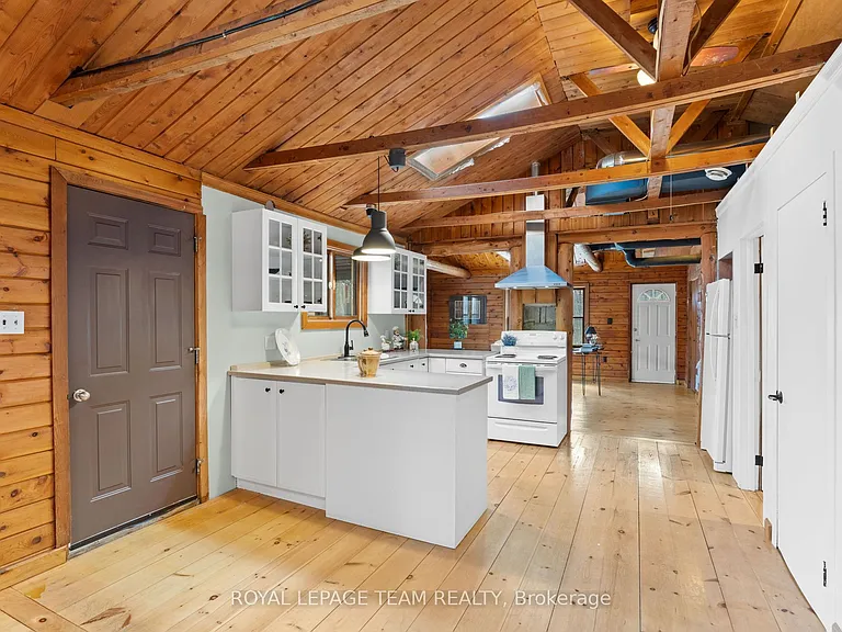 4265 Roger Stevens Dr — Photo 4