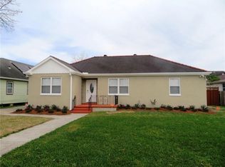 5361 Pasteur Blvd, New Orleans, LA 70122