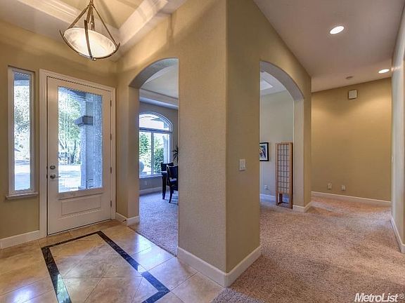 3rd image of 3386 Sage Dr