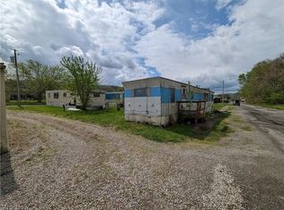 612 Lisbon St, Wellsville, OH 43968