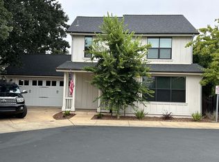 306 Hatchery Ln, Sonoma, CA