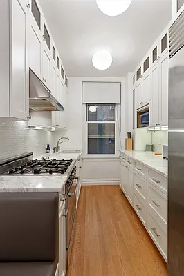 Sold by Corcoran | media 22