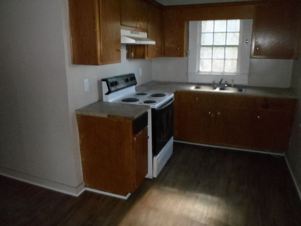 2nd image of 4235 Oates Ave