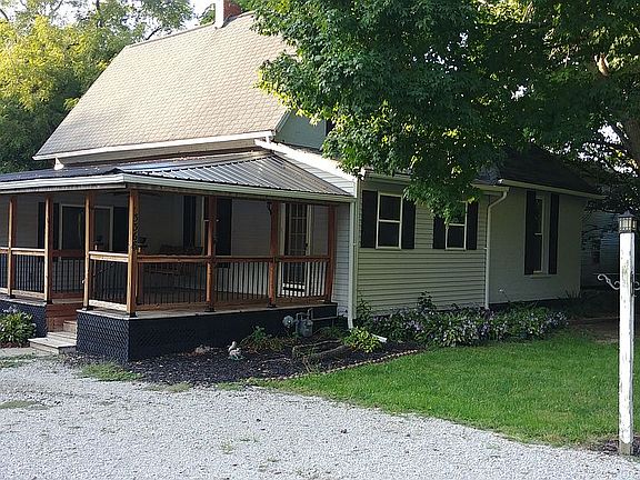 Covered porch/deck
