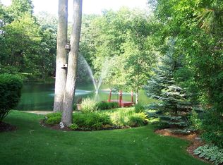 21525 N Old Farm Rd, Deer Park, IL 60010