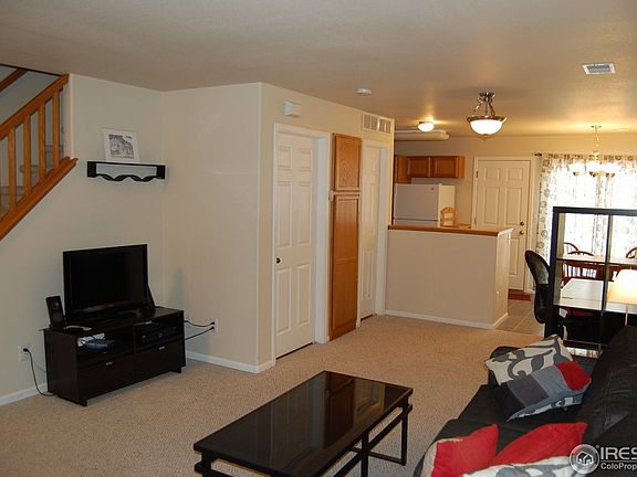5th image of 1650 Robertson #B