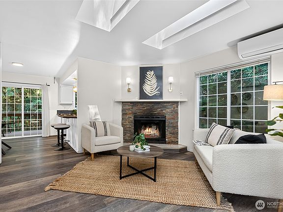 2nd image of 3 Plum Lane