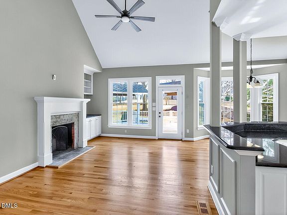 5th image of 106 Muirfield Ln