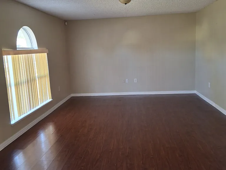 1701 Anchorage St NW — Photo 9
