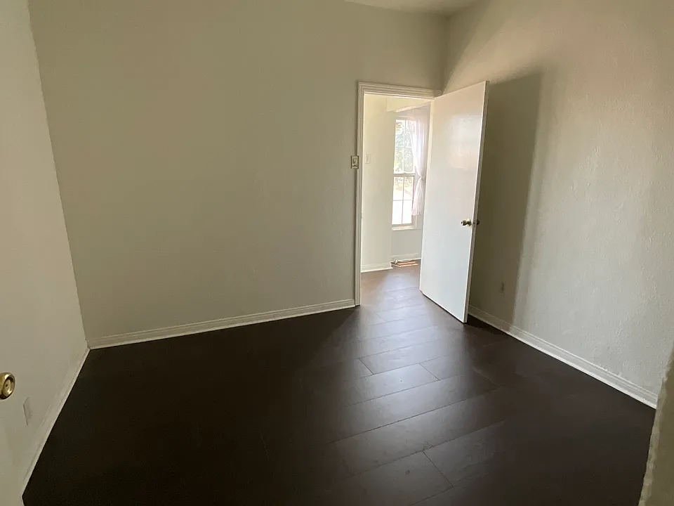 2nd room large closet