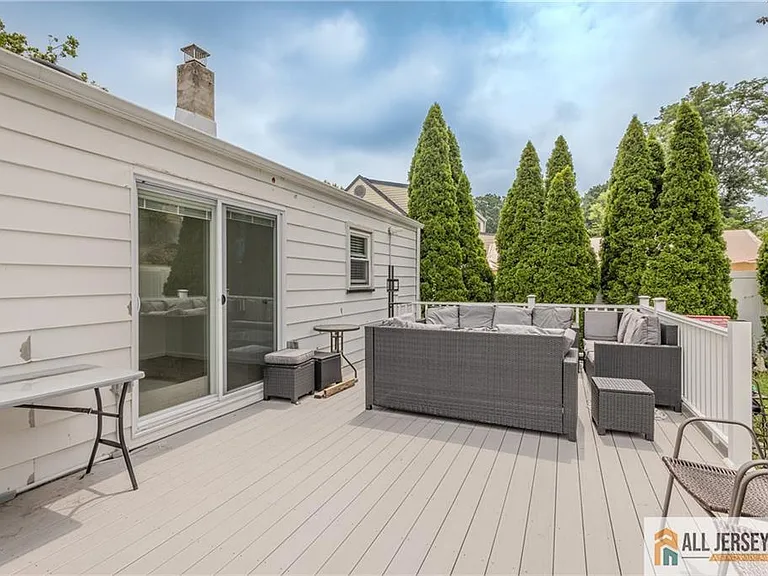 9 Haven Ter — Photo 22