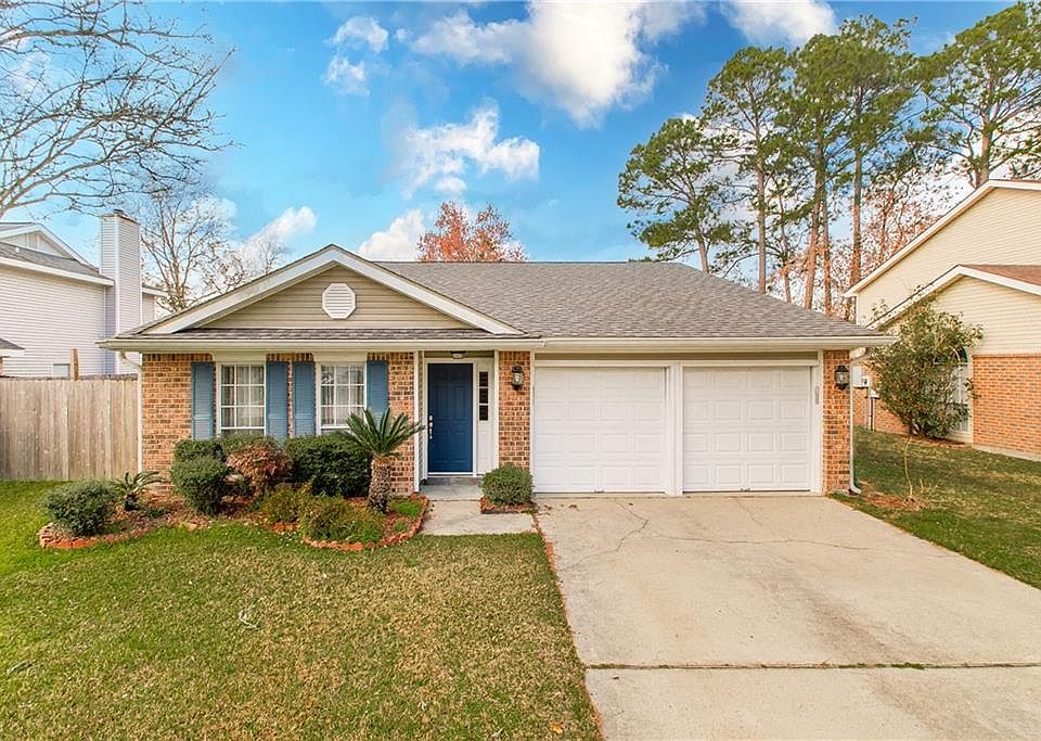 1st image of 119 Larchwood Dr