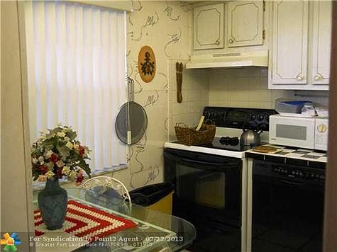 4th image of 7877 Golf Circle Dr APT 101