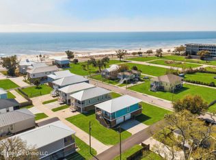 542 Woodward Ave, Gulfport, MS 39501