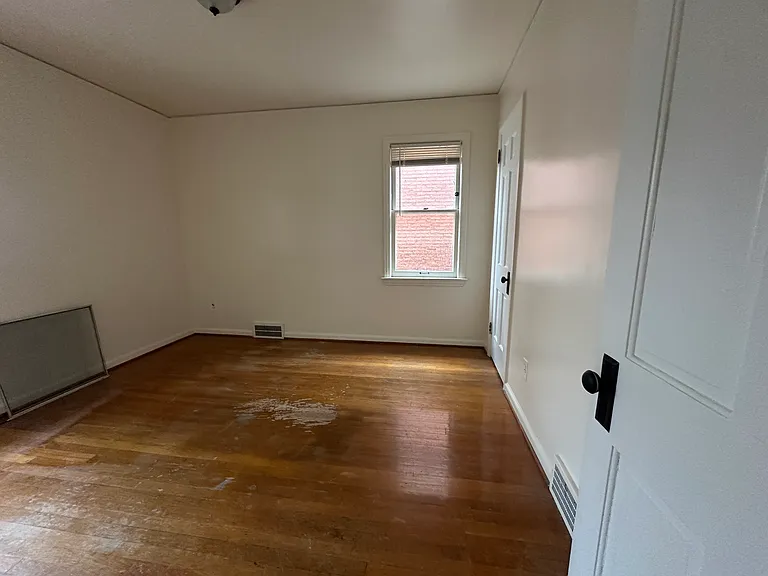 16894 Baylis St #1 — Photo 14