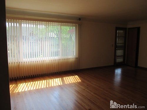 2nd image of 18013 Northlawn St