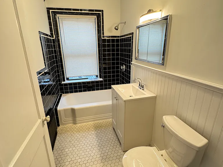 1462 Commonwealth Ave #2G — Photo 13