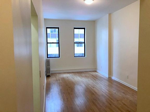 2nd image of 52 W 56th St APT 5F
