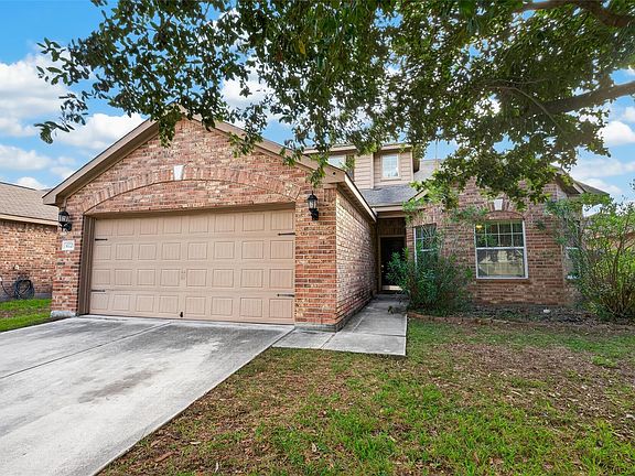 2nd image of 10221 Stone Gate Dr