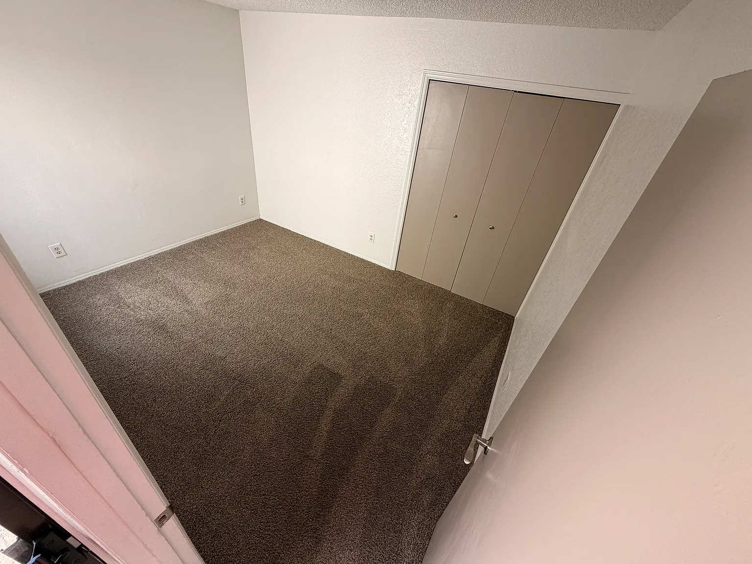 3 bed, 1600 sqft, $2,595 — Photo 3