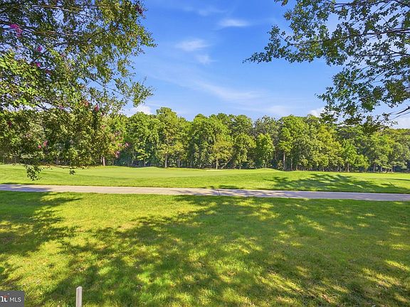 4th image of 24580 Deepwater Point Dr APT 3