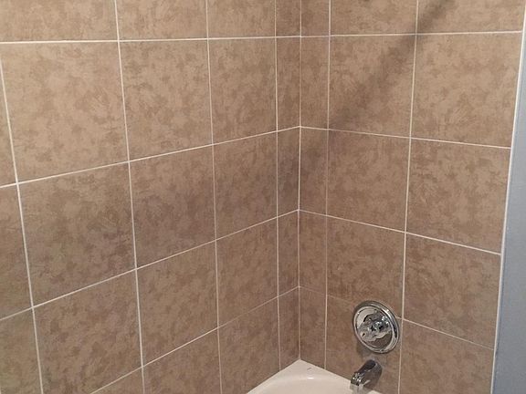 Tile Tub/Bath