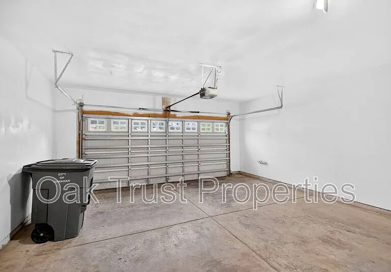 7018 Bellflower Ln — Photo 4