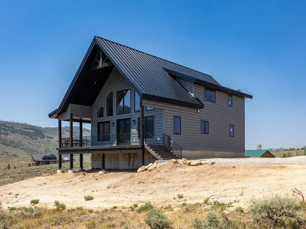 118 Hummingbird Cir, Helper, UT 84526