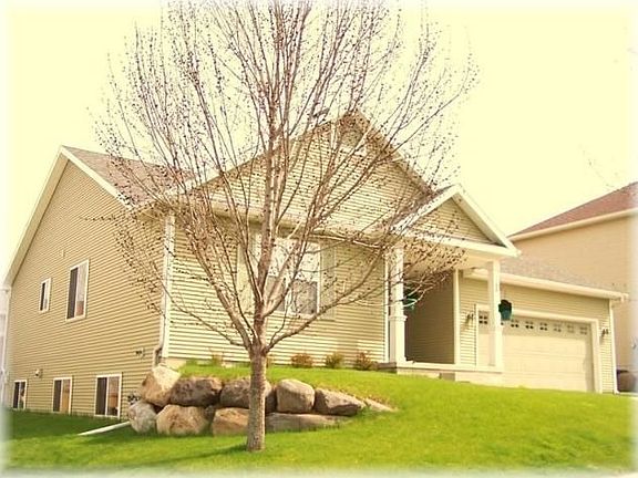 2nd image of 6910 Buckhorn Dr