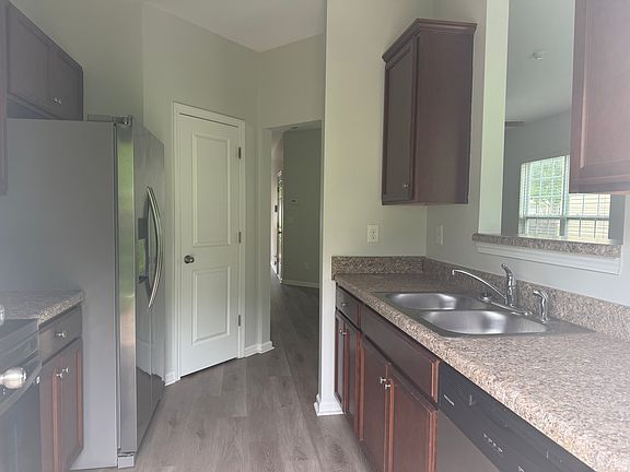5th image of 9388 Hamel St #0